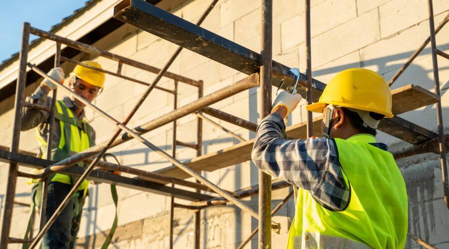 Expert top industrial roofings services in Martindale, TX